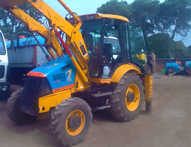 JCB-Backhoe-3CX-Hire at Biggs Plumbers