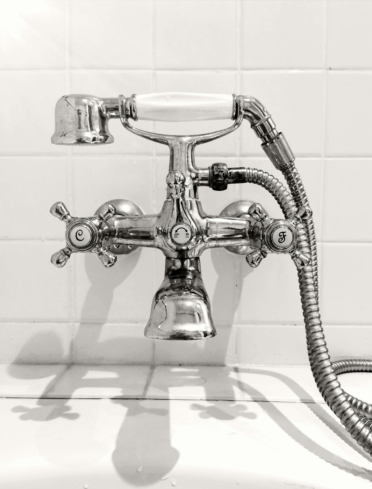 drain-unblocking-services Newly Renovated Bathroom